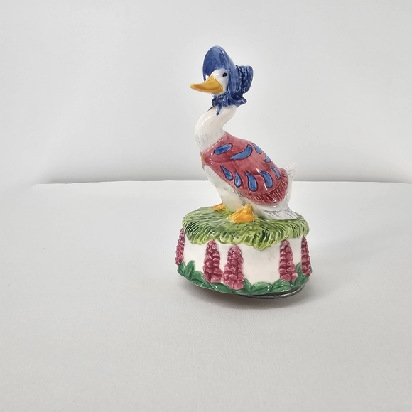 Schmid Jemima Puddle Duck Revolving Music Box RARE - Picture 4 of 6